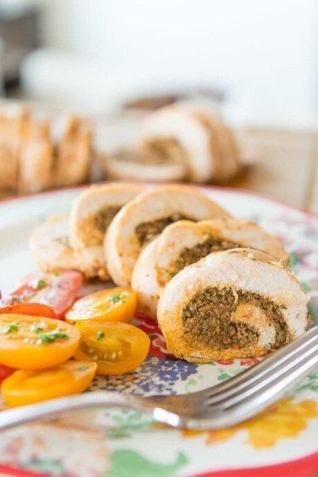 Необычный куриный рулет: простой рецепт для деликатного ужина