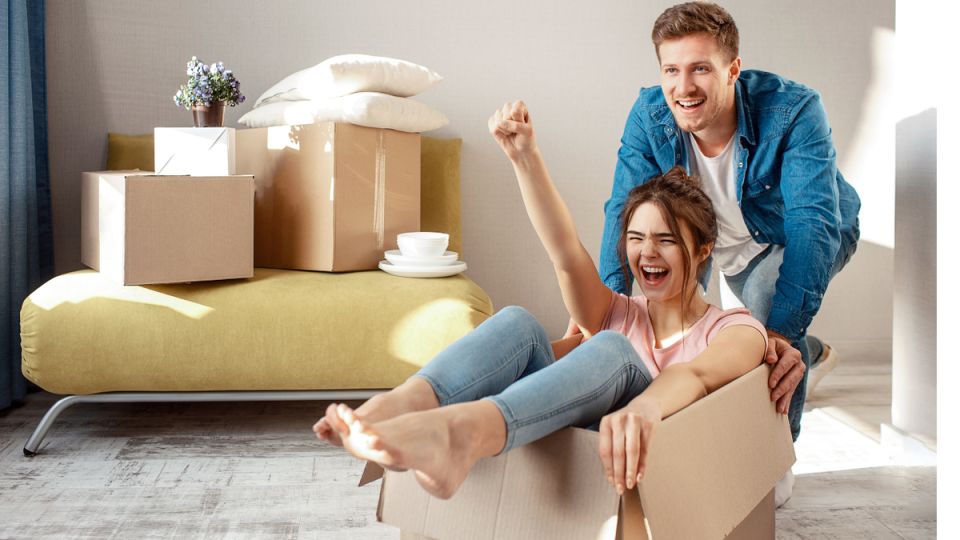 Как аренда жилья обернулась криминальной историей: пара продавала имущество дома