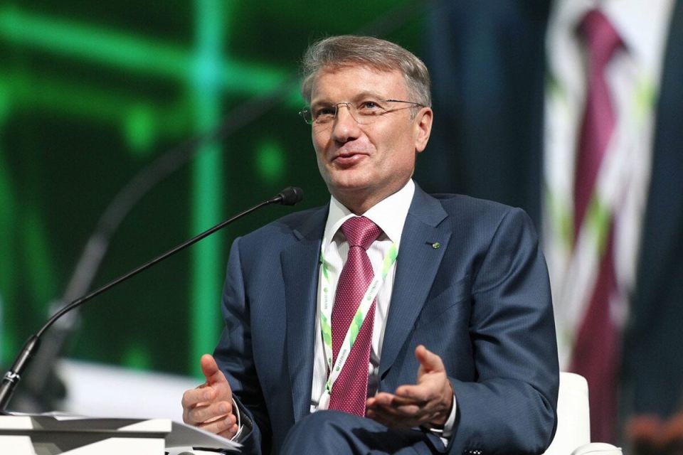 Банки адаптируются: почему «Сбер» и «Т-Банк» решили поговорить с клиентами о мошенничестве