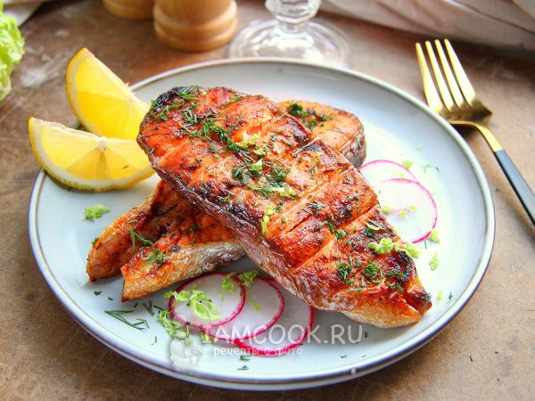 Летние вечера у мангала: вкусные рецепты рыбы, которые понравятся всей семье