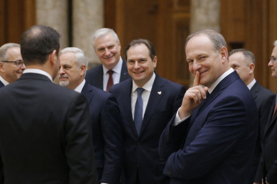 Скрытые изменения законов: как новые правила упростят жизнь бизнесу и усложнят права потребителей