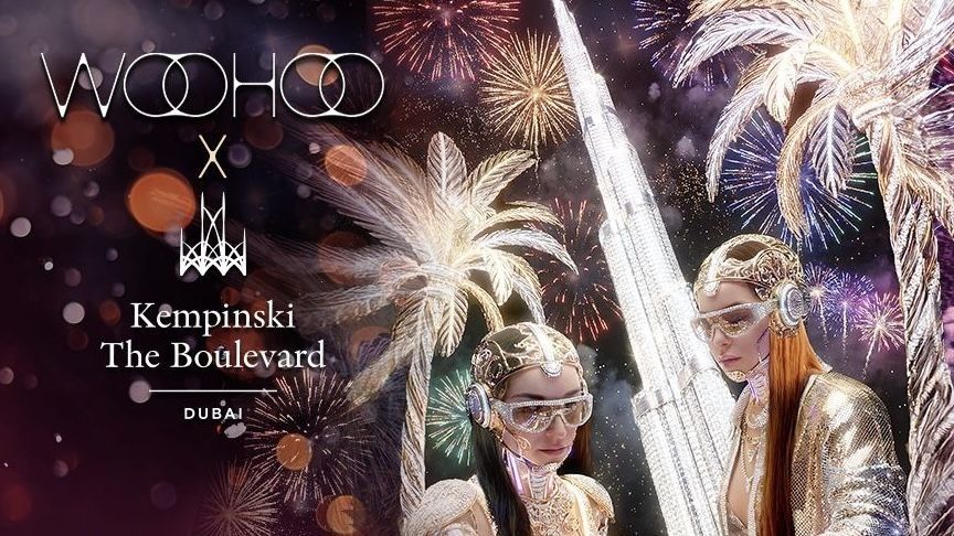 Новый год в стиле future-tech