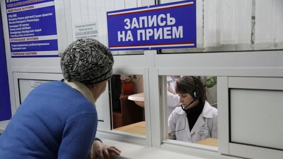 Новые сроки для врачей: что изменится в российской медицине?