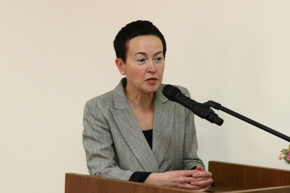       30-    