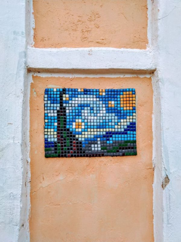  :    