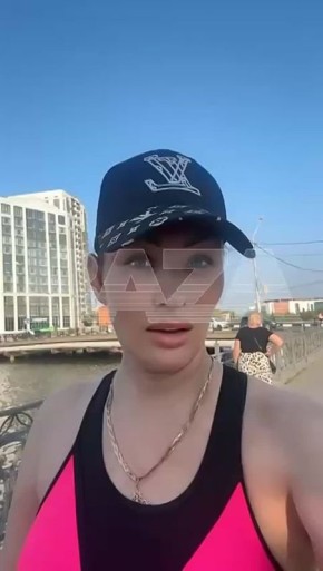 «Под прикрытием осуществляю рейдовое мероприятие. Выявляю нелегалов в местах массового скопления граждан... Всем прочь»