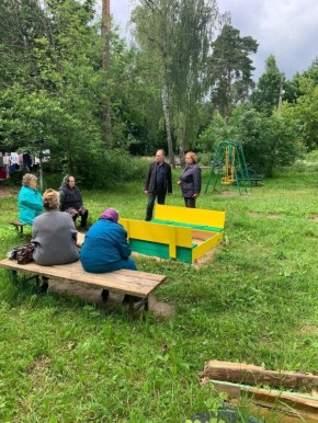 ПО НАКАЗАМ ИЗБИРАТЕЛЕЙ. Продолжается благоустройство территории 24-го избирательного округа