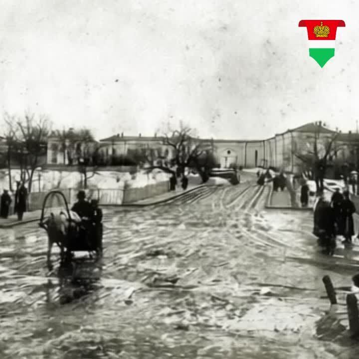 Каменный мост – живая история длиной в два с половиной века