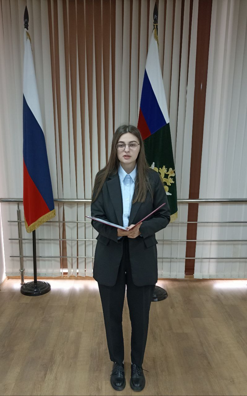 Новые сотрудники следственного управления приняли присягу Новые сотрудники следственного управления приняли присягу