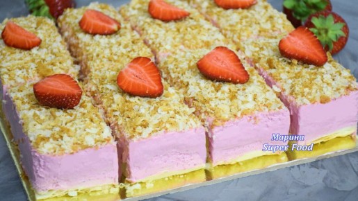 Клубничные ломтики: легкий рецепт нежных пирожных