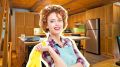 Деревянная кухня засверкает, как новенькая: легко избавитесь от грязи и липкого налета