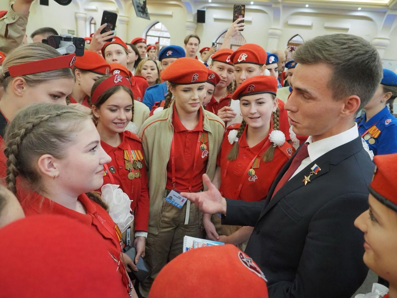 Калуга может стать не только культурной столицей, но и юнармейской! Калуга может стать не только культурной столицей, но и юнармейской!