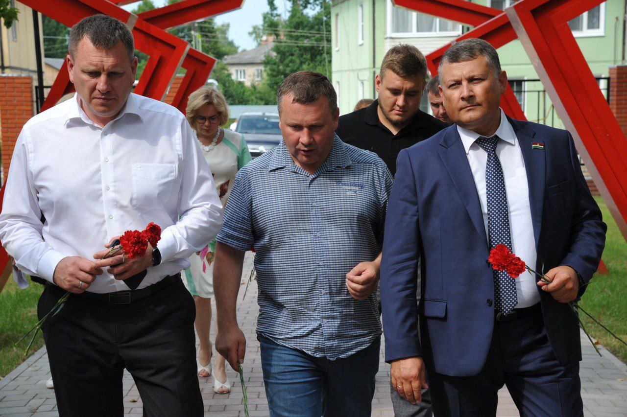 Работа с людьми самая сложная и самая интересная Работа с людьми самая сложная и самая интересная