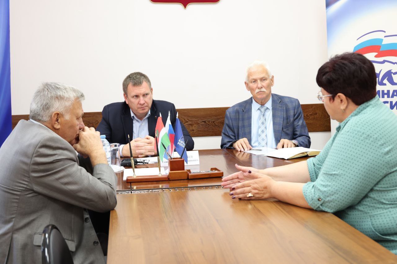 Работа с людьми самая сложная и самая интересная Работа с людьми самая сложная и самая интересная