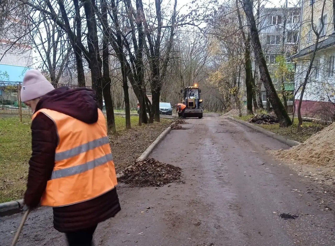 Дмитрий Денисов: В любую погоду и при любых условиях - городские службы продолжают стоять на страже чистоты калужских улиц Дмитрий Денисов: В любую погоду и при любых условиях - городские службы продолжают стоять на страже чистоты калужских улиц