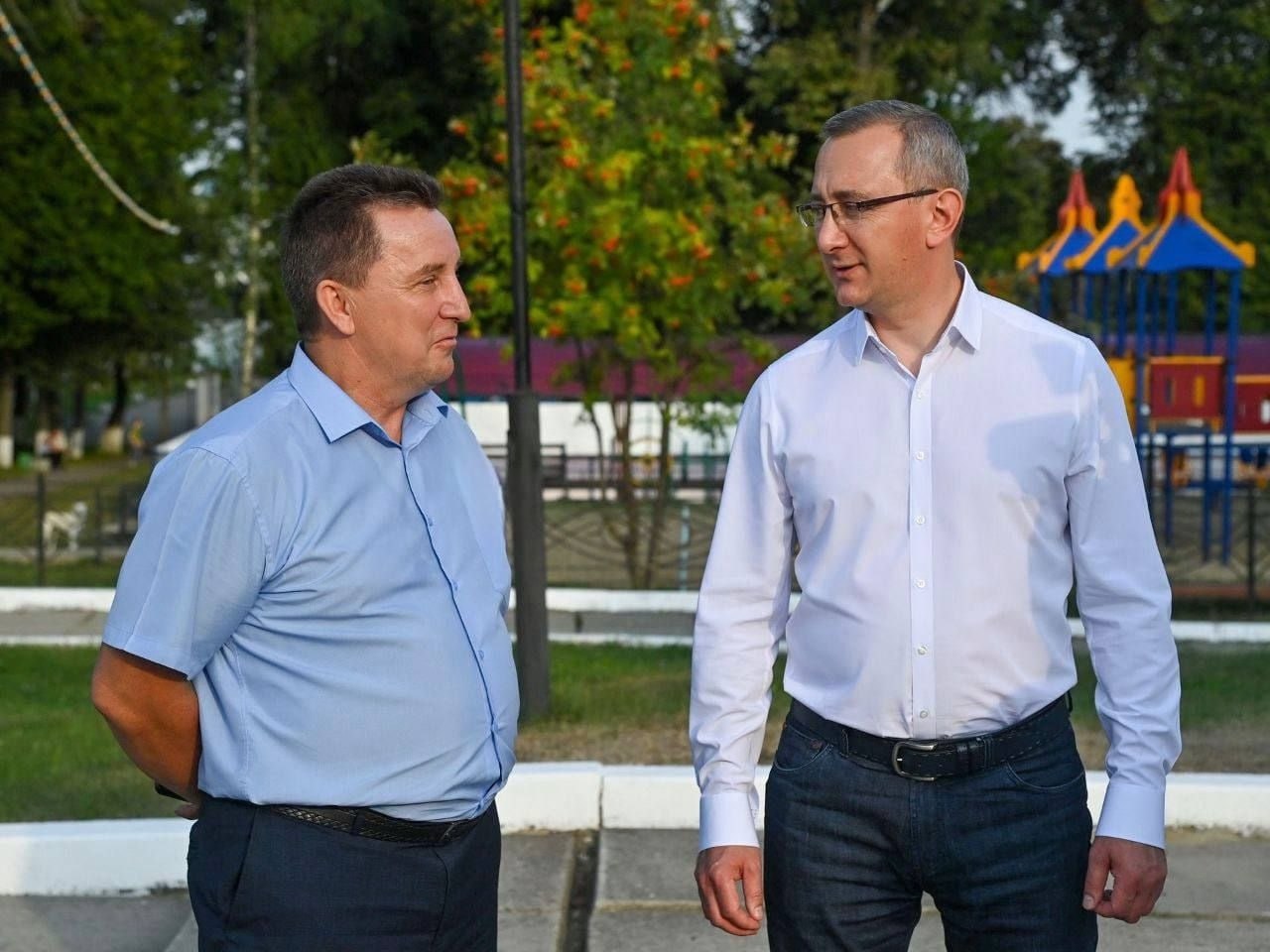 В Калужской области избрали еще 5 руководителей округов В Калужской области избрали еще 5 руководителей округов