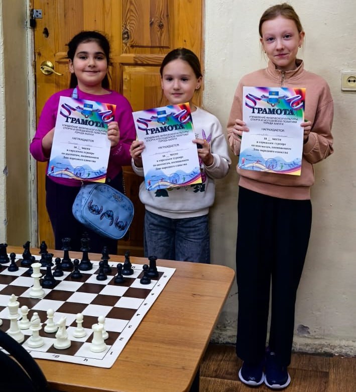 В калужской школе развернулись шахматные баталии В калужской школе развернулись шахматные баталии