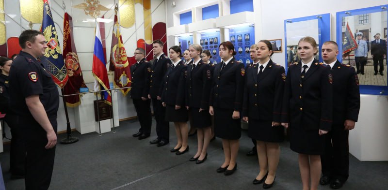 В УМВД России по Калужской области состоялась торжественная церемония принятия присяги выпускниками Центра профессиональной подготовки