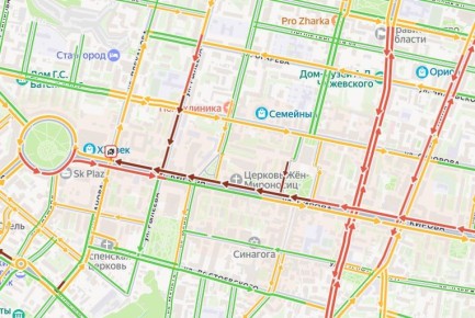 В Калуге авария остановила движение на улице Кирова