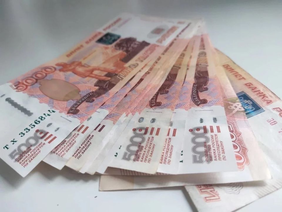 В Калужской области снизилось количество поддельных рублей