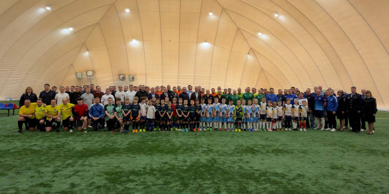 В Калуге прошел турнир по футболу «Служу Закону», посвященный Дню сотрудника органов внутренних дел Российской Федерации В Калуге прошел турнир по футболу «Служу Закону», посвященный Дню сотрудника органов внутренних дел Российской Федерации