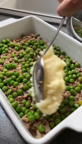 Кулинарные хитрости: как легко преобразить оставшееся пюре