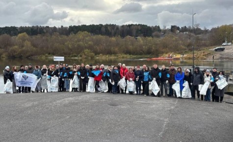 Волонтёры очистили берега водоёмов Калужской области