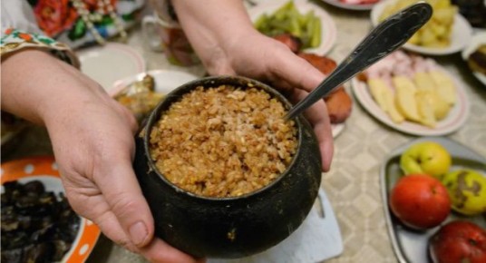 Секреты бабушкиной кухни: сытные блюда без мяса на каждый день