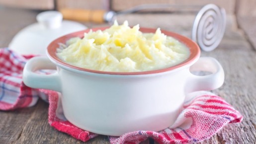 Вы всю жизнь варили картошку неправильно: белорусские хозяйки готовят идеальное пюре так