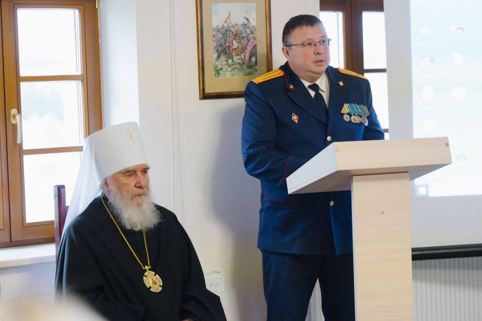 Следственное управление Следственного комитета Российской Федерации по Калужской области совместно с Калужским институтом (филиал) ВГУЮ (РПА Минюста России), Мужским монастырем Успенская Тихонова пустынь (Калужская... Следственное управление Следственного комитета Российской Федерации по Калужской области совместно с Калужским институтом (филиал) ВГУЮ (РПА Минюста России), Мужским монастырем Успенская Тихонова пустынь (Калужская...