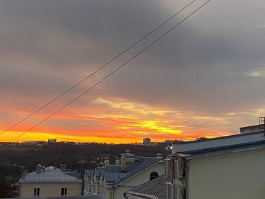 Красивый закат сегодня был