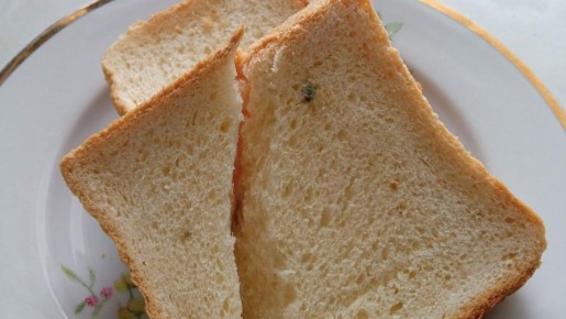 Почему хлеб плесневеет раньше срока: увлекательные факты от эксперта