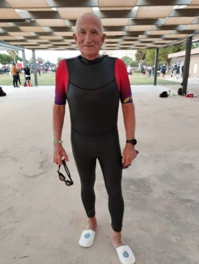 79-летний калужанин принял участие в соревнованиях по триатлону в Турции