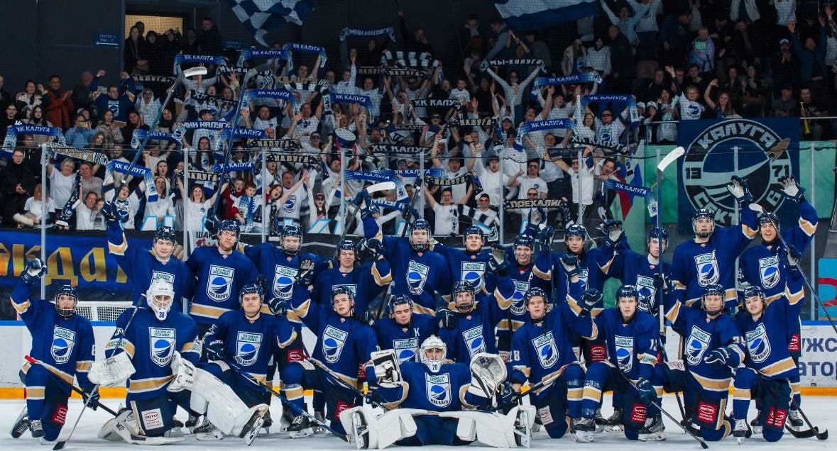 Хоккеисты «Калуги» одержали крупную победу на выезде