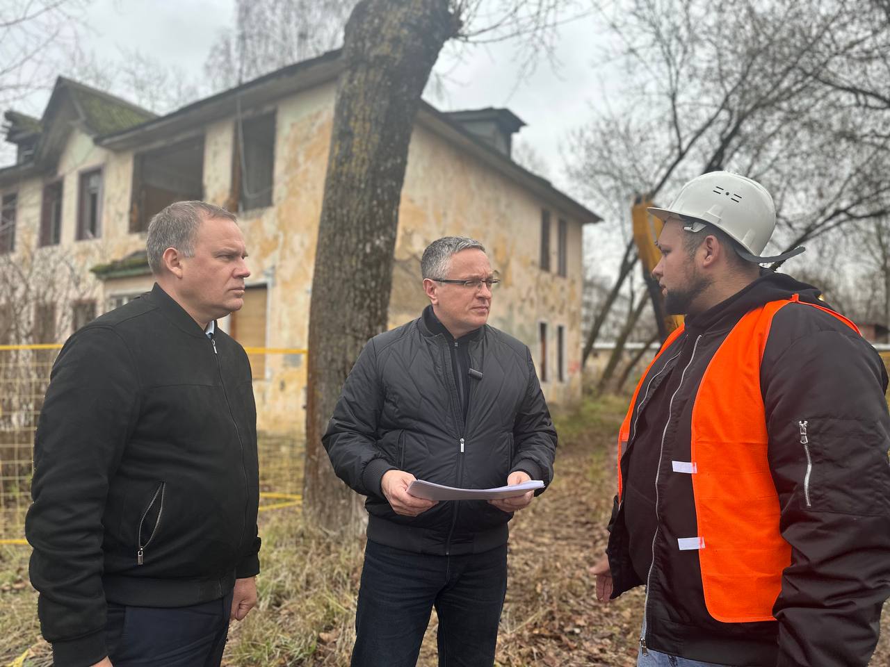 Дмитрий Денисов: Продолжаем очищать город от расселенных заброшек! Дмитрий Денисов: Продолжаем очищать город от расселенных заброшек!