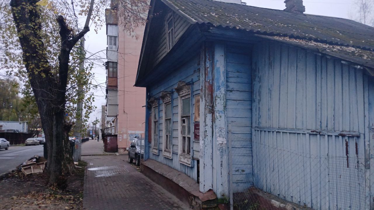 В Калуге у дома Циолковского появится космическая мусорка В Калуге у дома Циолковского появится космическая мусорка