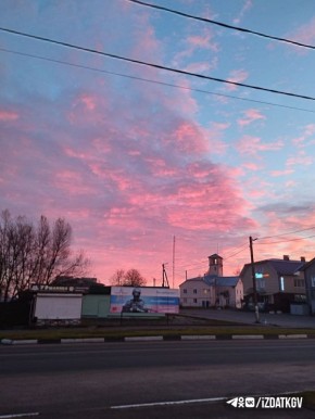 Рассвет над Мещовском. Людмила Молоканова