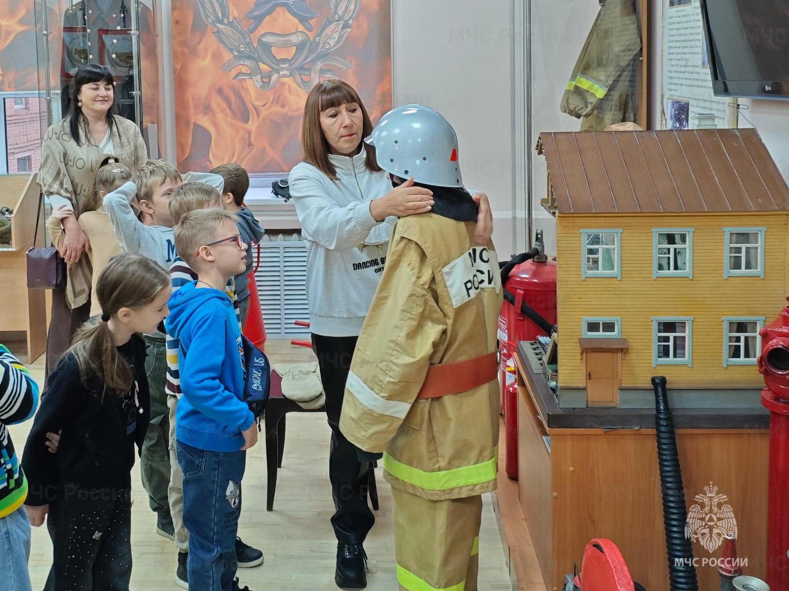 Дети сотрудников арбитражного суда посетили музейно-выставочный центр Дети сотрудников арбитражного суда посетили музейно-выставочный центр