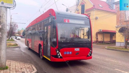 Новые троллейбусы вышли на маршрут №8 в Калуге