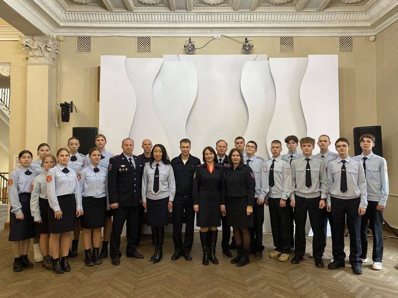 В Обнинске прошла профориентационная встреча школьников с представителями вуза МВД России