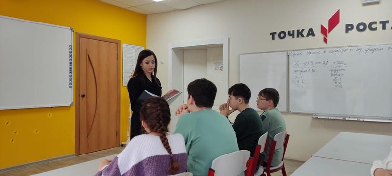 Профилактическая беседа сотрудника полиции со школьниками прошла в Калужской области Профилактическая беседа сотрудника полиции со школьниками прошла в Калужской области