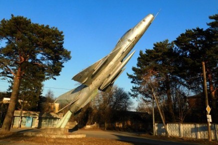 Самолет у бывшего КАЛТУ в Калуге помыли впервые в современной истории России