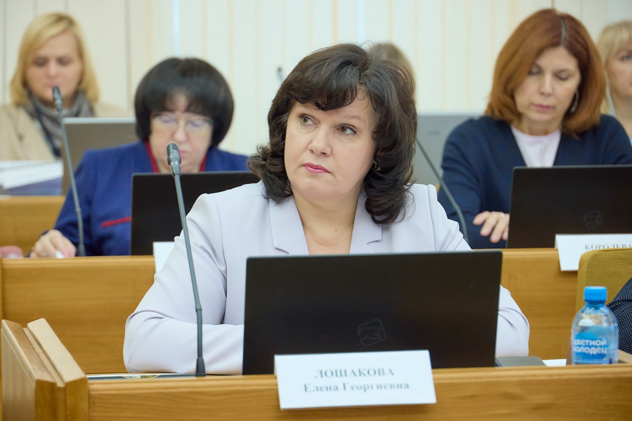 Геннадий Новосельцев обозначил предложения фракции партии «Единая Россия» по увеличению финансирования ряда важнейших статей бюджета Геннадий Новосельцев обозначил предложения фракции партии «Единая Россия» по увеличению финансирования ряда важнейших статей бюджета