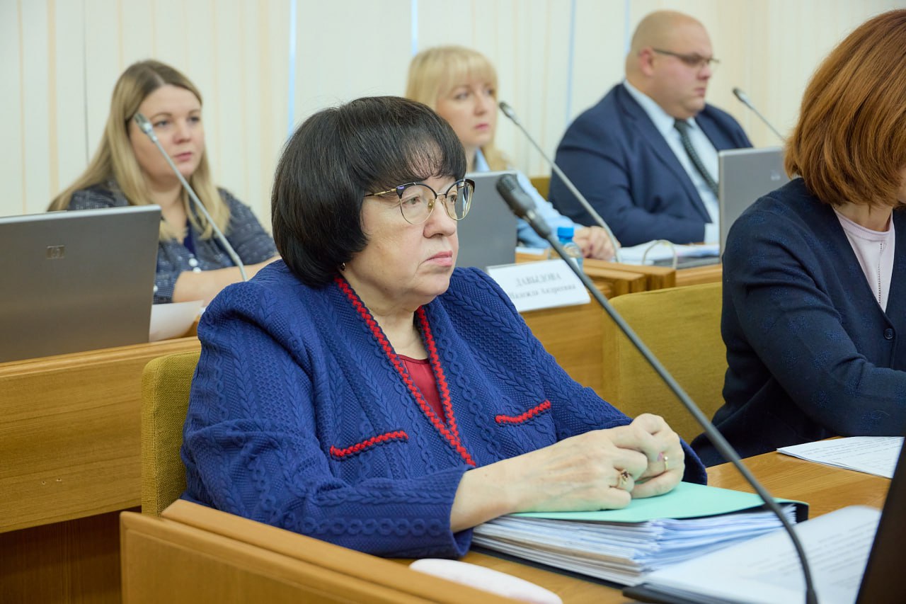 В Законодательном Собрании состоялись публичные слушания по проекту закона Калужской области «Об областном бюджете на 2026 год и на плановый период 2027 и 2028 годов» В Законодательном Собрании состоялись публичные слушания по проекту закона Калужской области «Об областном бюджете на 2026 год и на плановый период 2027 и 2028 годов»