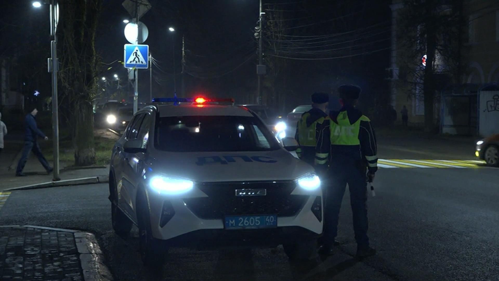 В Калуге задержали сотрудников, которые решили подзаработать и организовали незаконный бизнес по добыче криптовалюты на своих рабочих местах, но к майнерам пришли силовики