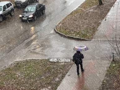 Первый снег в Калуге. Областной центр и регион накрыли снежные осадки, как и обещали синоптики