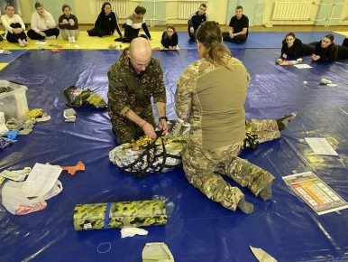Калужские полицейские прошли обучение тактической медицине