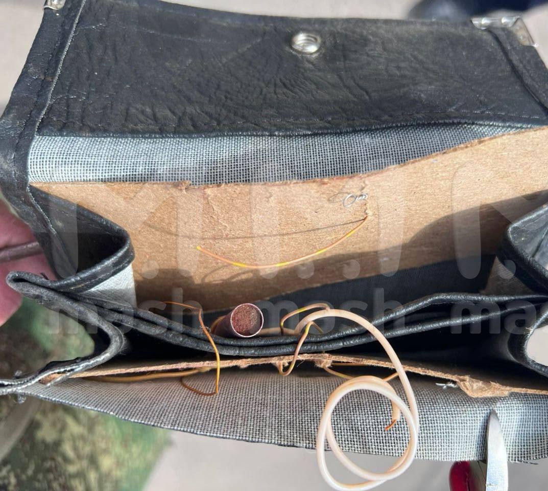 Кошельки с взрывными устройствами внутри стали находить в Курской области, сообщает Mash