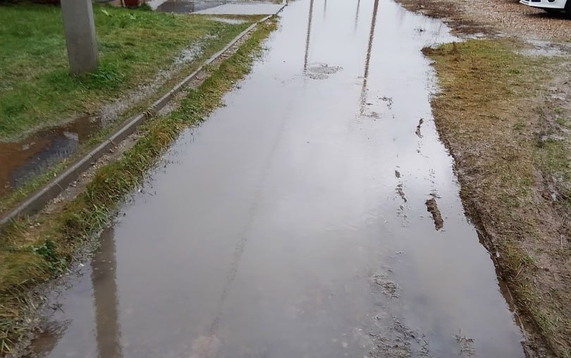 Калужанка попросила отремонтировать тропинку, соединяющую Северный и Канищево Калужанка попросила отремонтировать тропинку, соединяющую Северный и Канищево