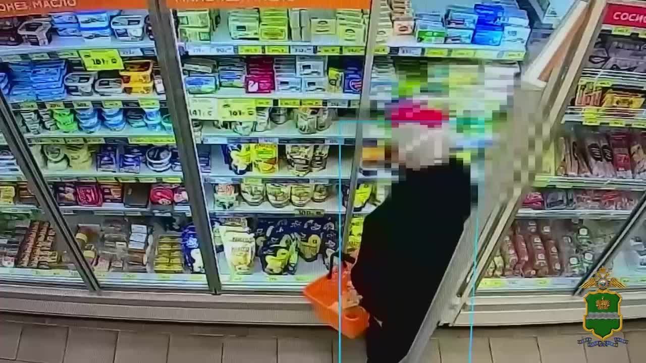 Калужанин вынес несколько пачек масла из магазина
